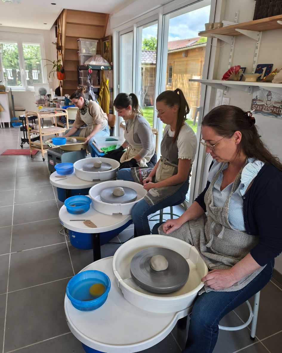 Atelier Éva Poterie 86190 AYRON